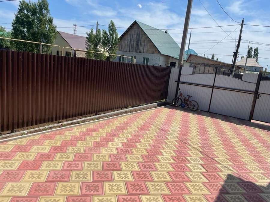 Большой дом в тихом районе курортного города - arenda-soliletsk.ru