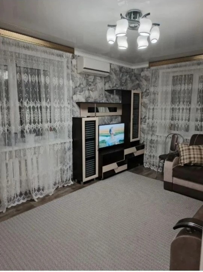 Двухкомнатная квартира - arenda-soliletsk.ru