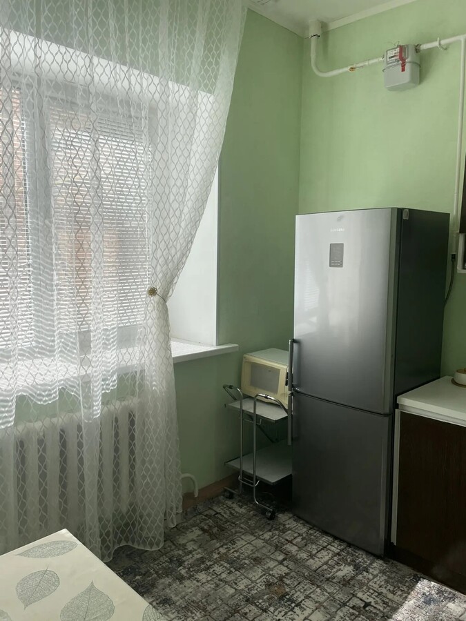 Трёхкомнатная квартира площадью 100 кв.м. - arenda-soliletsk.ru