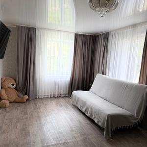3-х комнатная квартира в центре - arenda-soliletsk.ru